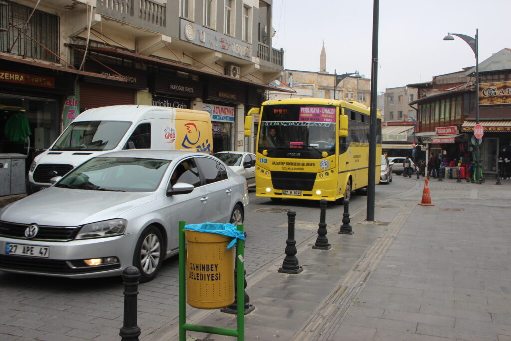 Gaziantep’te toplu taşıma ücretlerine büyük zam!