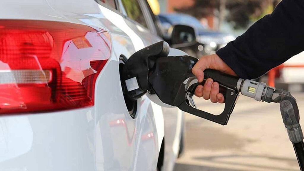Bayram öncesi benzin, motorin ve LPG’ye peş peşe zam geliyor!