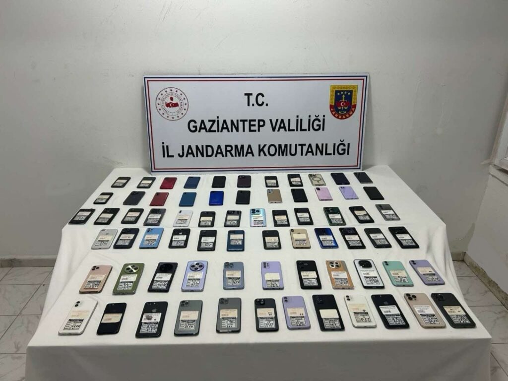 Gaziantep’te 2.7 Milyon TL’lik Telefon Operasyonu!