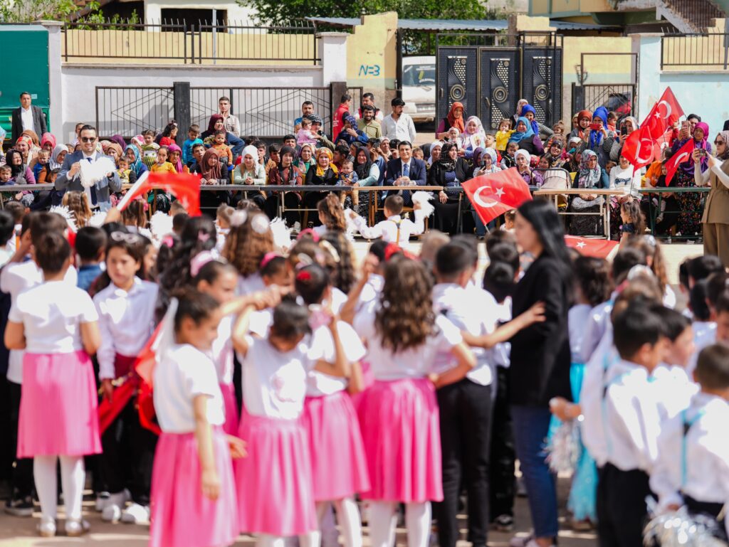Şehitkamil’in Her Köşesinde 23 Nisan Coşkusu Yaşandı