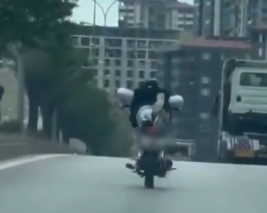Gaziantep’te Akrobatik Motosiklet Sürüşüne Ceza!