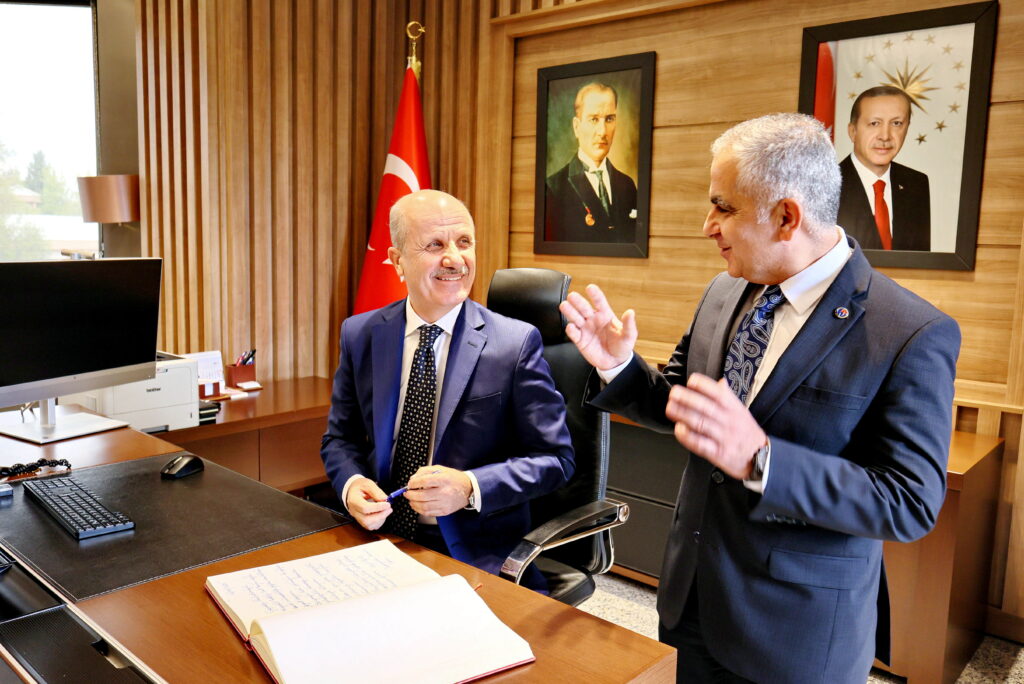 YÖK Başkanı Özvar: “Gaziantep Üniversitesi, Başarıyla Yükseliyor”
