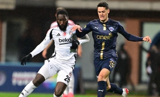 Beşiktaş, 10 kişiyle 90. dakikada 1 puanı kurtardı