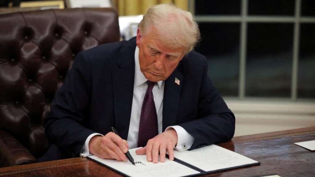 Trump yeni gümrük vergilerini imzaladı: Çin’e yüzde 34, AB’ye yüzde 20, Türkiye’ye yüzde 10