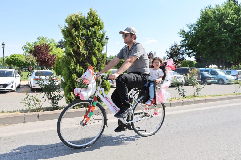 Gaziantep’te Barış ve Kardeşlik İçin Pedal Çevirdi