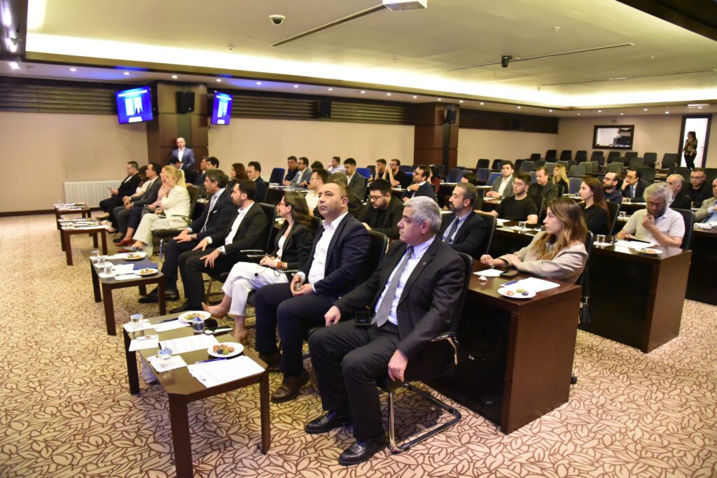 Gaziantep’te Ekonomi Ve Piyasa Beklentileri Masaya Yatırıldı