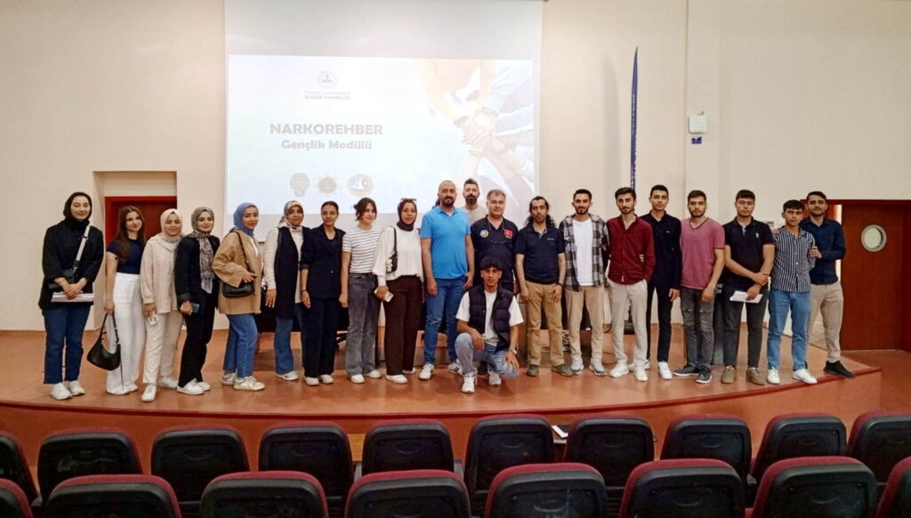Oğuzeli MYO’da “NarkoGençlik Eğitim Modülü” Konferansı!