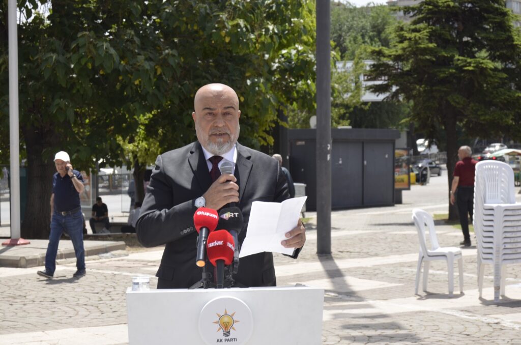 AK Parti Gaziantep İl Teşkilatı Utanç Tarihi 27 Mayıs’ı Unutmadı