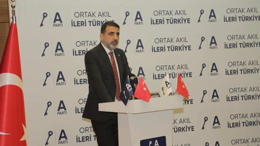 Murat Üzümcü’den 1 Mayıs Mesajı: ‘Alın Teri Kutsaldır, Rant Haramdır!'”