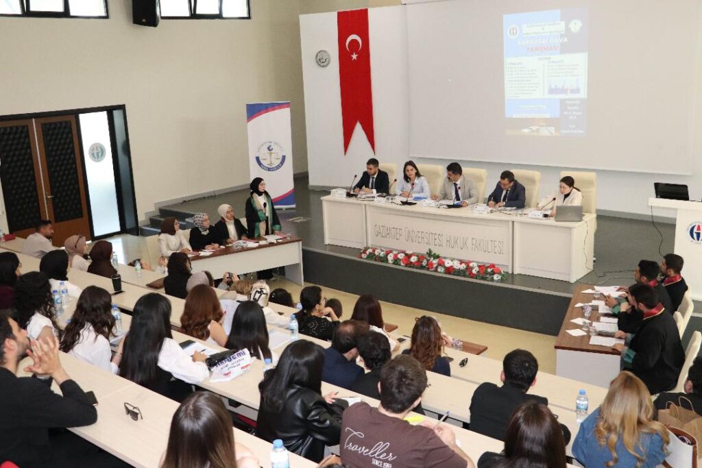 GAÜN’de Kurgusal Dava Yarışması Düzenlendi
