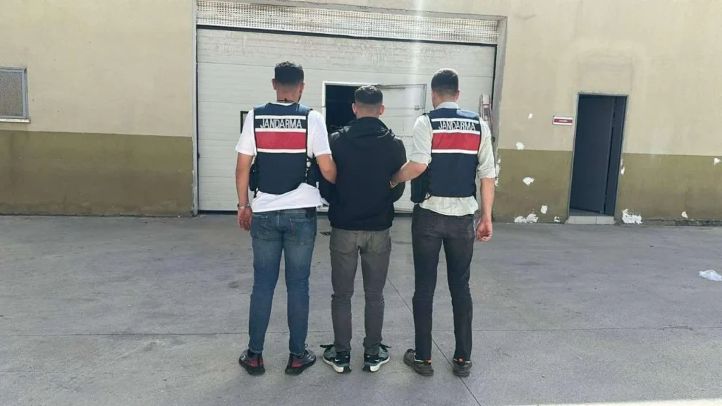 Gaziantep JASAT’tan aranan şahıs operasyonu!