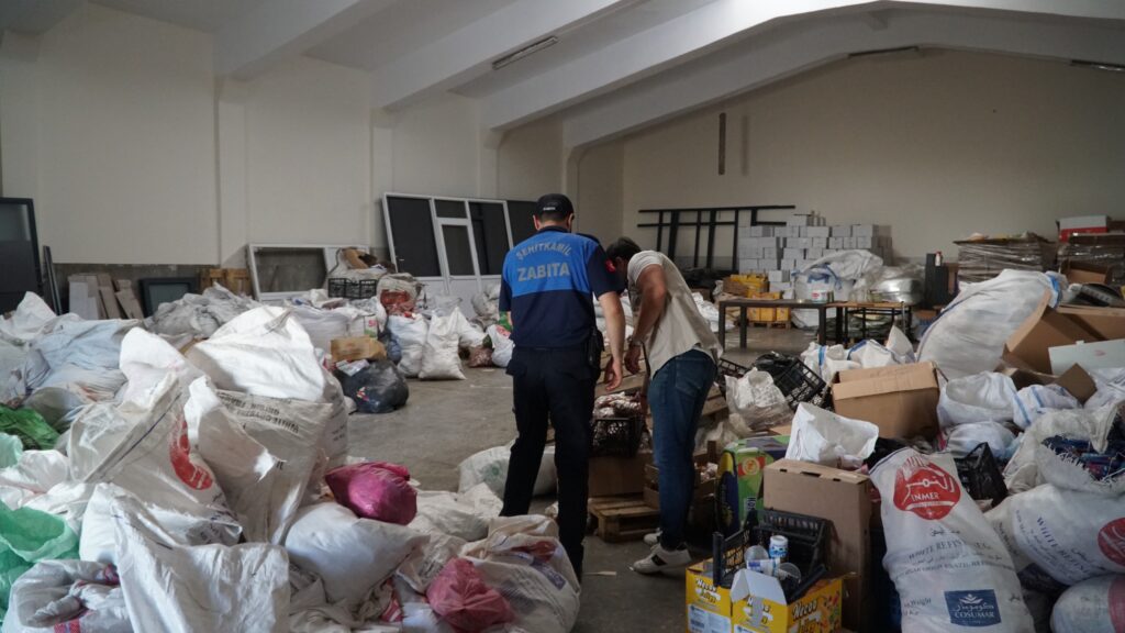 Şehitkamil’de 21 Ton Son Tüketim Tarihi Geçmiş Gıda Ele Geçirildi