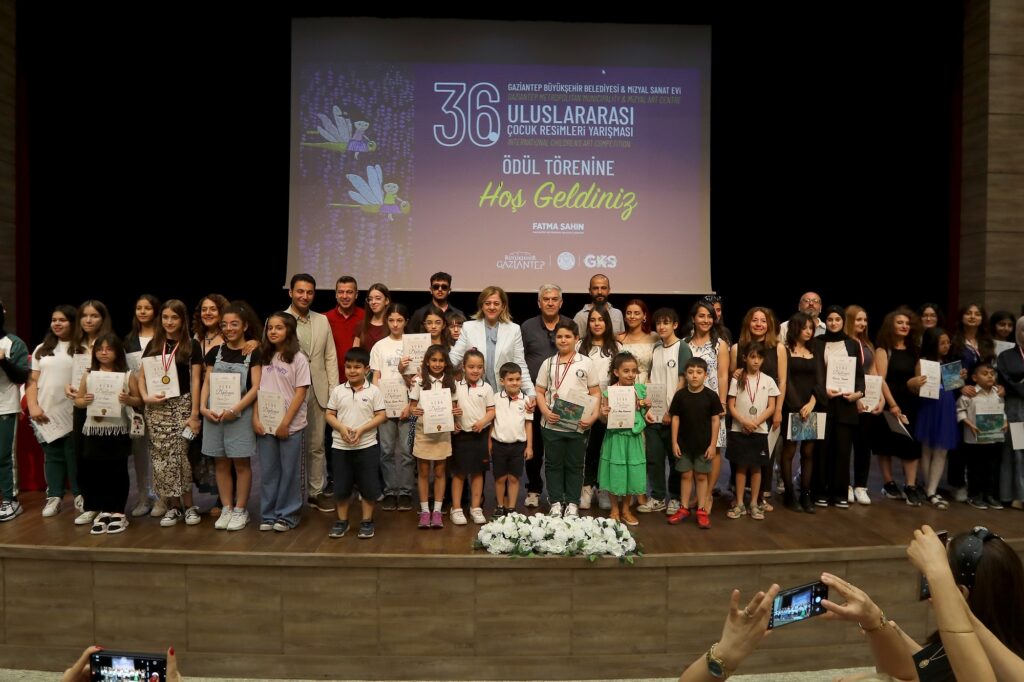 Uluslararası Çocuk Resimleri Yarışması’nda Renkli Hayaller Ödüllendirildi