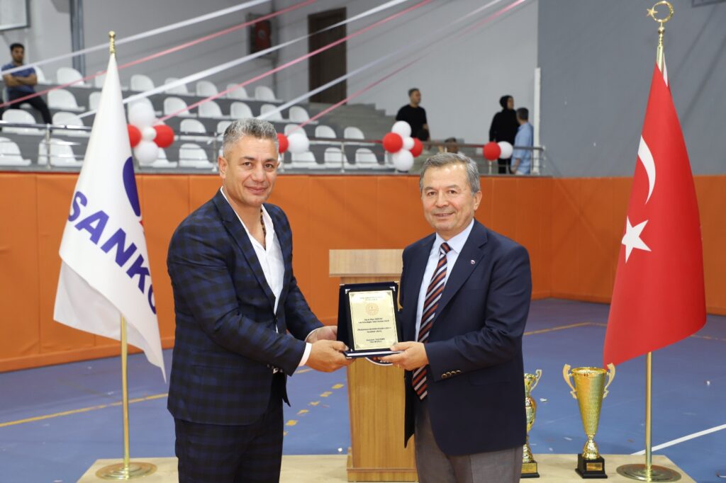 Başarılı Sporculara SANKO’dan Ödül