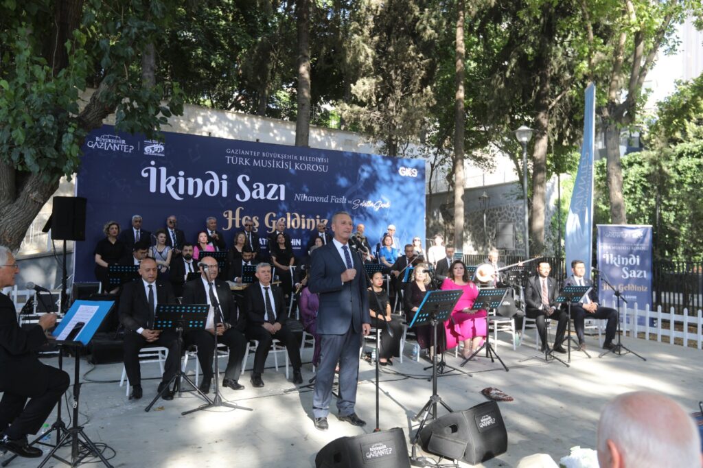 İkindi Sazı Geleneği İle Gaziantep’e Özgü Türküler Yeniden Seslendirildi