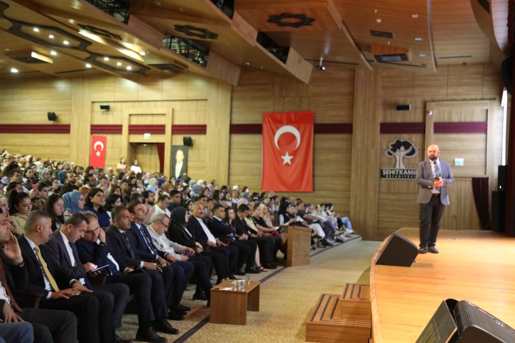 Gaziantep’te Yapay Zeka Ve Eğitim Masaya Yatırıldı