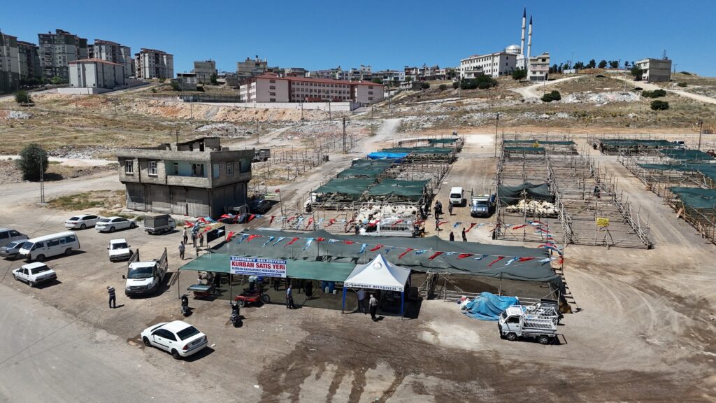 Şahinbey’de Kurban Satış ve Kesim Yerleri Beli Oldu