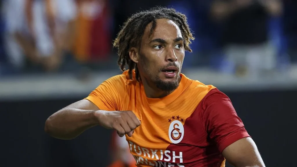 Sacha Boey, Bayern’den Galatasaray’a Dönüş Kapısını Aralıyor
