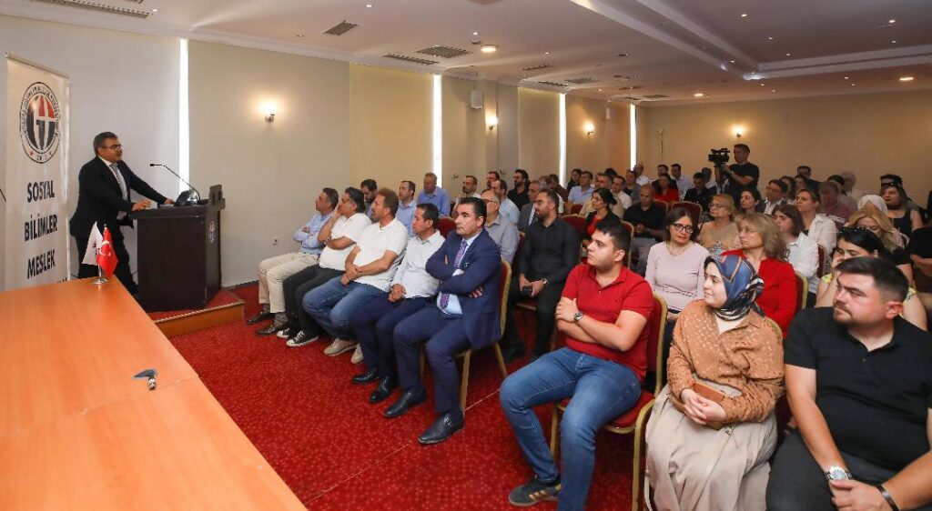GAÜN Sosyal Bilimler MYO Danışma Kurulu Toplantısı Gerçekleştirildi