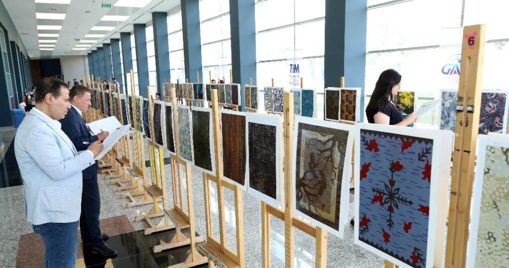 GAÜN’de Düzenlenen Halı Tasarım Yarışmasında Ön Eleme Süreci Başladı