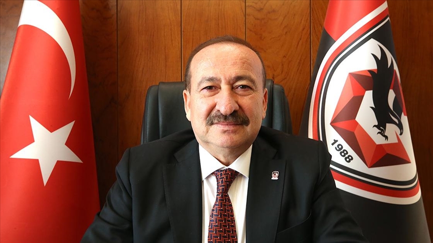 Başkan Yılmaz, Sırbistan kampında takımı yalnız bırakmayacak