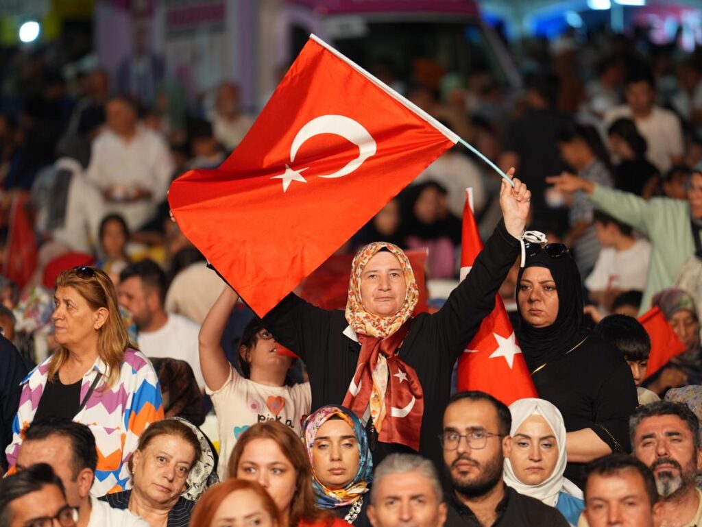 15 Temmuz ruhu yeniden canlandı