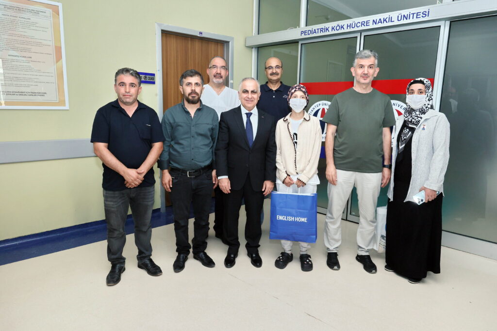GAÜN Çocuk Hastanesinde 15 Yaşındaki Gözde’ye Başarılı Kemik İliği Nakli