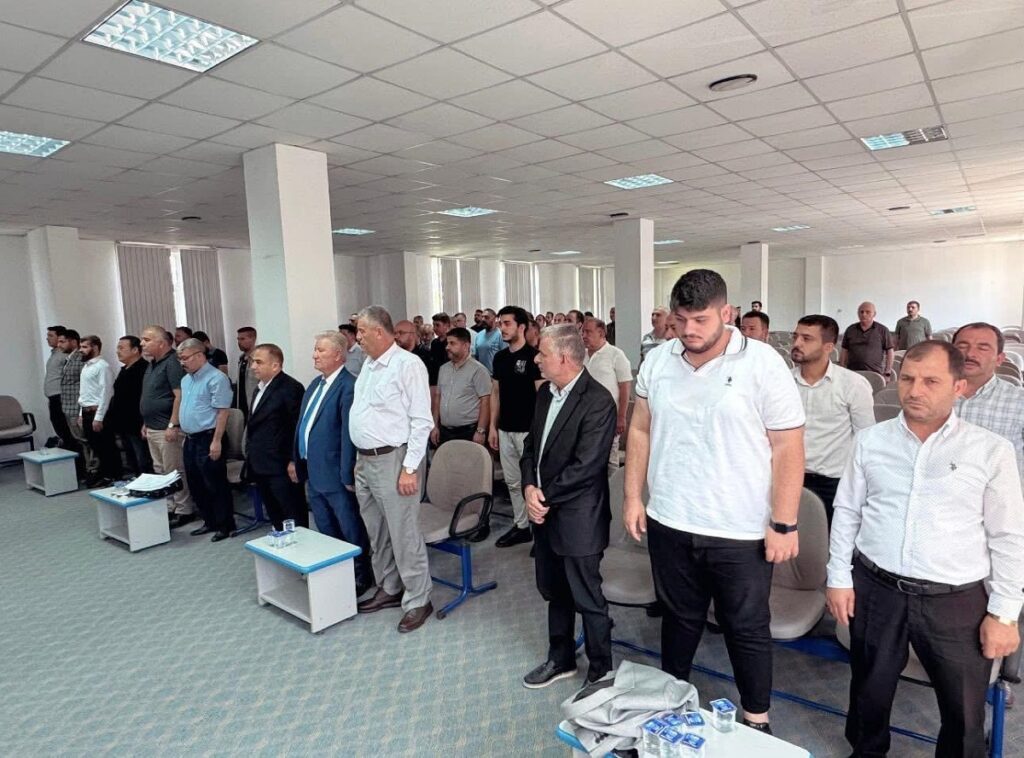Gaziantep’te ayakkabı ve terlik sektörüne yön veren esnaflar, yıllardır hayalini kurdukları modern sanayi sitesine kavuşmak için önemli bir eşiği daha geride bıraktı.