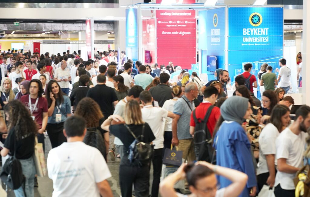 GİBTÜ aday öğrencileri üniversite Tercih Fuarı’nda bekliyor