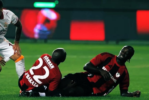 M’Bakata Sezonu Kapattı, Gözler Sağ Bek Transferinde