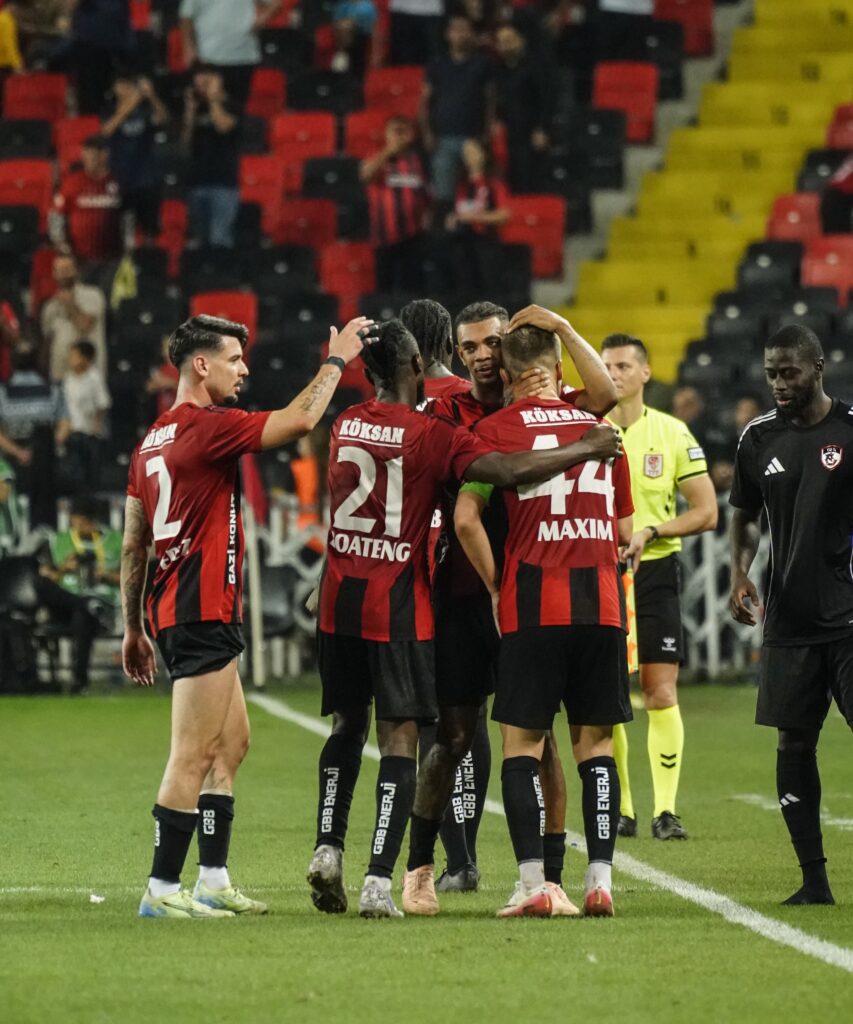 Gaziantep FK ilk galibiyetini aldı! Burak Yılmaz etkisi