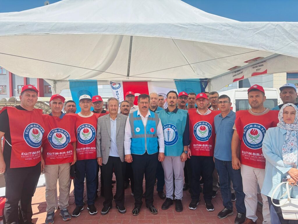 Gaziantep’te kamu çalışanlarından açıklama! Taleplerini sıraladılar