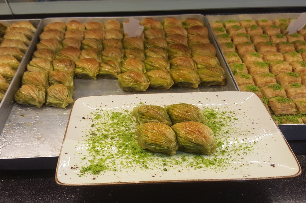 Gaziantep’te baklava fiyatlarında kaos: Vatandaş denetim istiyor
