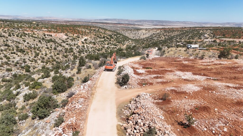 Gaziantep’te 15 Kilometrelik Arazi Yolunda Çalışmalar Başladı