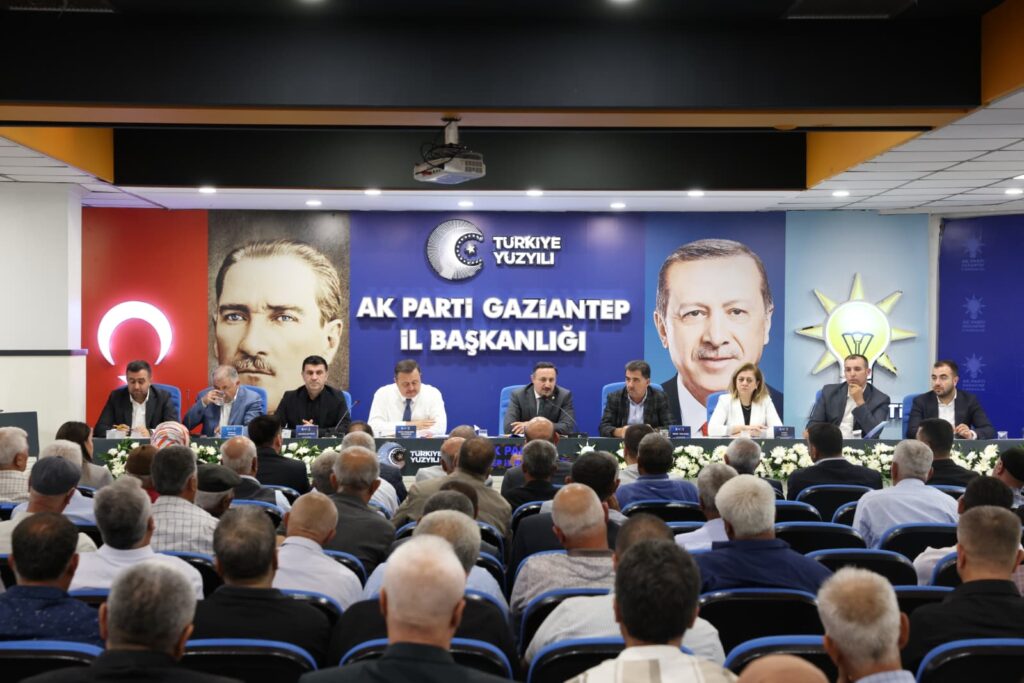 AK Parti Gaziantep Teşkilatı Mahalle Temsilcileriyle Bir Araya Geldi