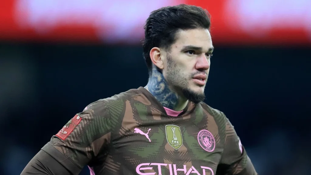 Fenerbahçe, Ederson’a kavuşuyor!