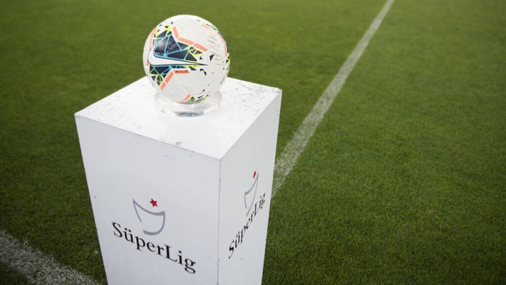 Süper Lig’de ertelenen maçların tarihleri açıklandı!