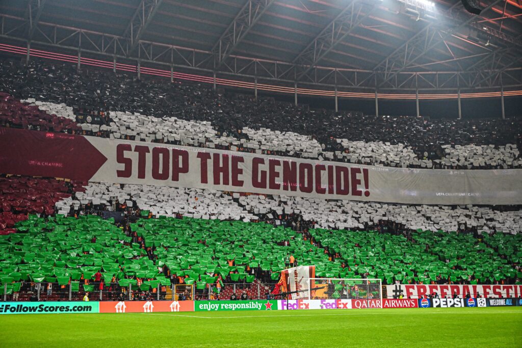 Galatasaray taraftarından Filistin’e destek koreografisi: “Stop the Genocide”