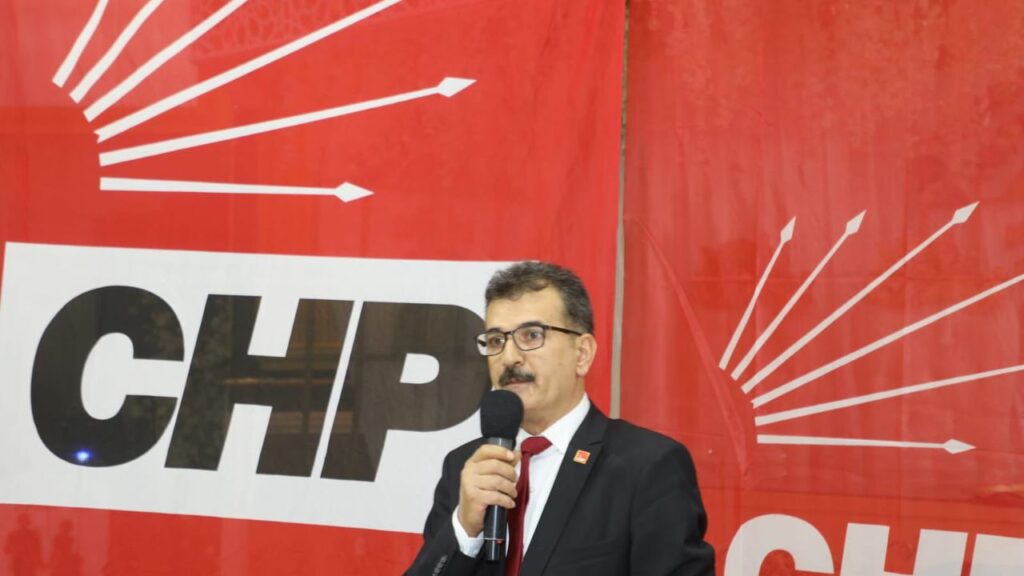 CHP Şahinbey’de Zeki Gürsel Güven Tazeledi