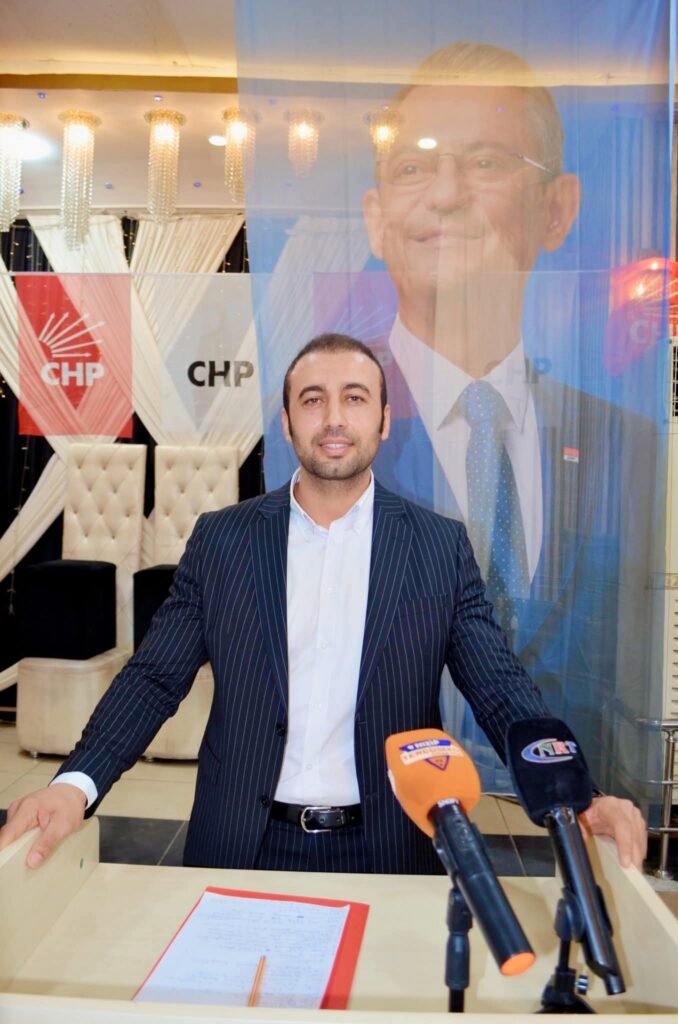 CHP Nizip İlçe Başkanlığı Seçiminde Murat Alagöz Güven Tazeledi