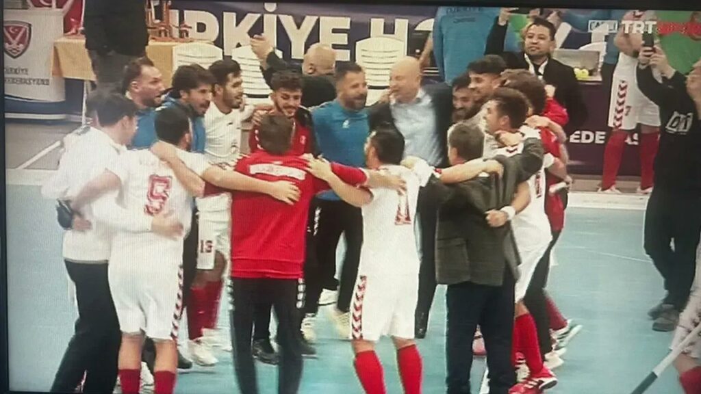 Hokey Salon Süper Ligi Şampiyonu Volkan Group Oldu