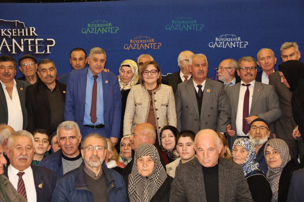 Fatma Şahin’den Emeklilere Çifte Müjde!