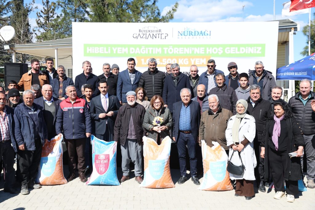 Gaziantep Büyükşehir’den 1 Milyon Kiloyu Aşan Yem Desteği