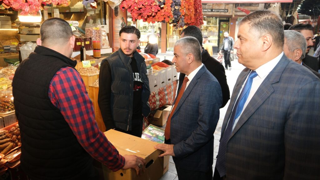 GESOB Başkanı Özcan’dan Vatandaşa Çağrı: “Alışverişinizi Yerel Esnaftan Yapın”