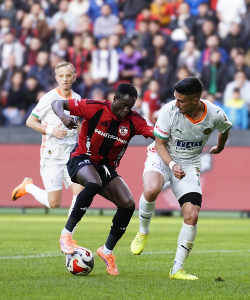 Gaziantep’te Puanlar Paylaşıldı: Gaziantep FK 1-1 Alanyaspor