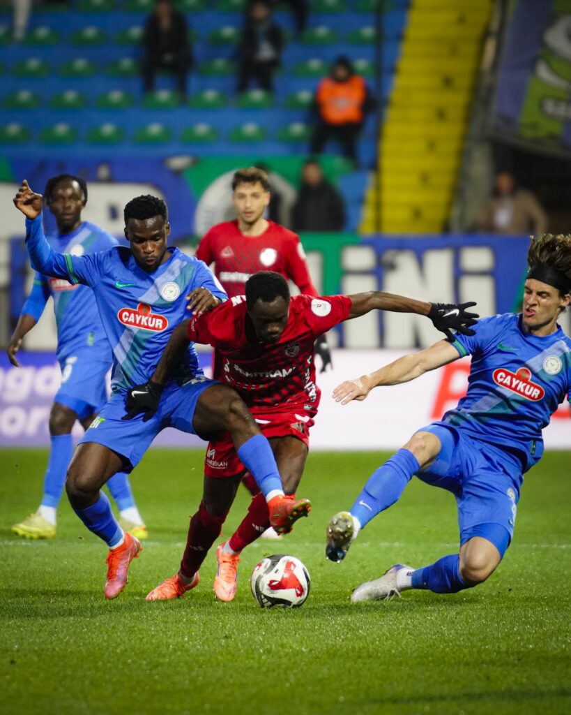 Gaziantep FK, Çaykur Rizespor’a 2-1 Mağlup Oldu