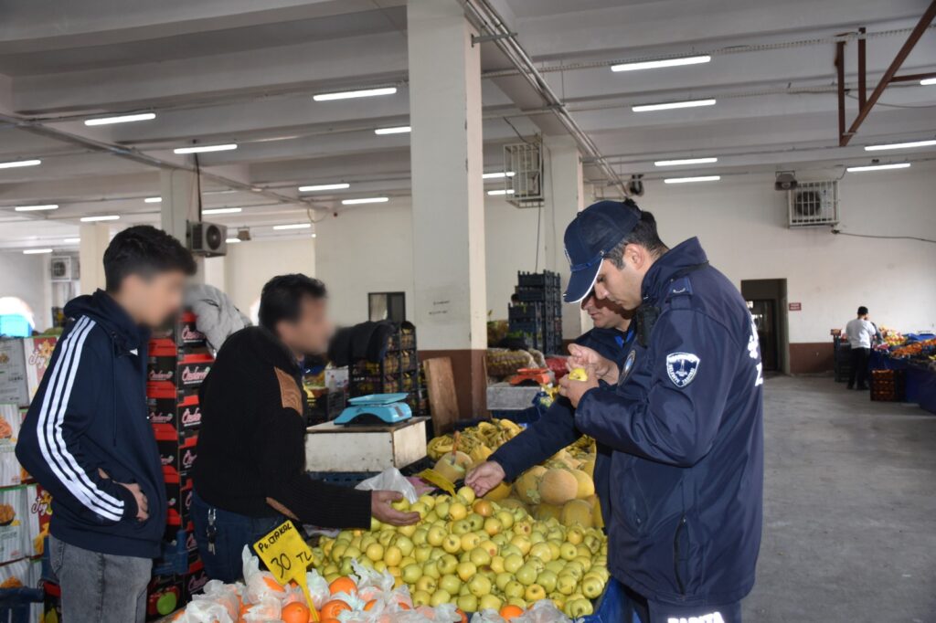 ​Şahinbey’de “Etiketli” Kurnazlığa Geçit Yok!Çürüğü Etiketle Kapatan Esnafa Ceza!