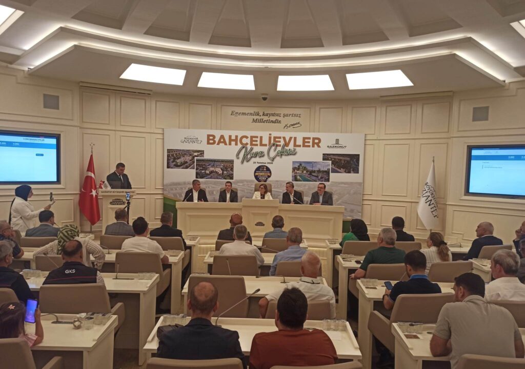 Bahçelievler Projesi’nde Kura Heyecanı: 5 Bin Hak Sahibi Belirlendi! Yeni Etaplar İçin Müjde!