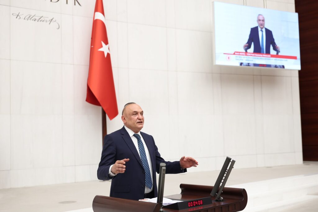 Gaziantep’te baz istasyonu sorunu Meclis gündeminde